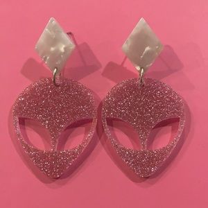 👽 PINK SPARKLE ALIEN EARRINGS